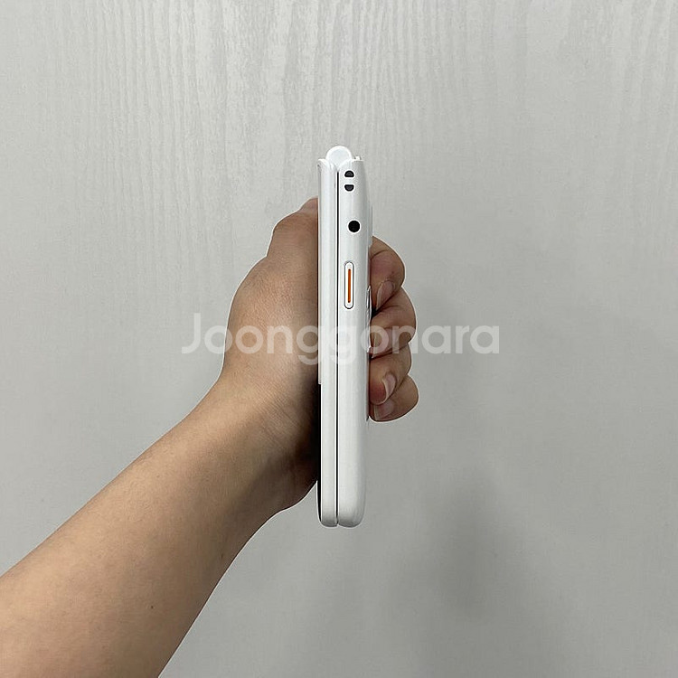 86296 스타일폴더폰2 화이트 32GB 실사용 한달 ...--7