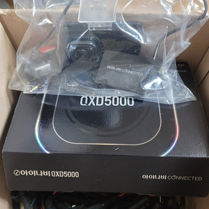 아이나바 QXD5000 블랙박스 팝니다(보조배터리 포함)