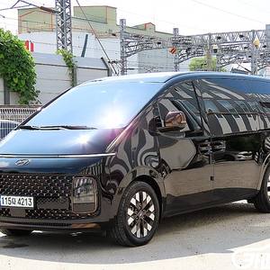 [현대]스타리아 2WD L3.5 라운지 9인승 프레스티지 (9인승) 2022 년 중고차☆전액할부☆중고리스☆첫차☆