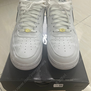 나이키 에어포스 1 ‘07 LV8 40주년 흰검(280)