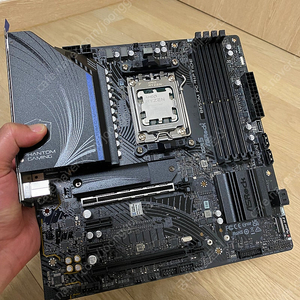 [천안] AsRock B650M PG RIPTIDE / AMD 라이젠 7500F 판매합니다.