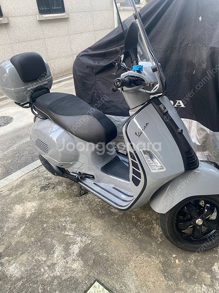 베스파 gts300 슈퍼스포츠 아비오그레이--3