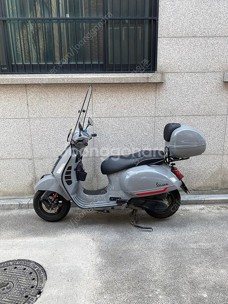 베스파 gts300 슈퍼스포츠 아비오그레이--4
