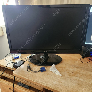 LG전자 플래트론LED M2780D-PN 모니터 팝니다