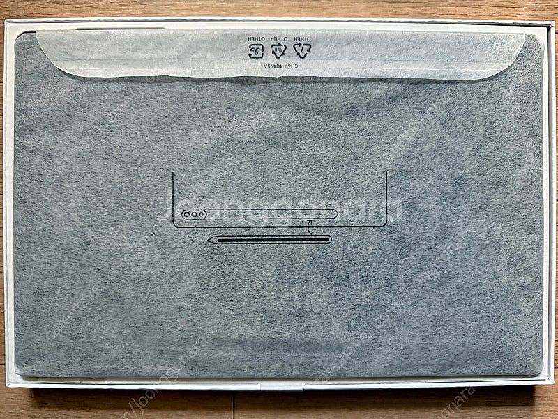 갤럭시탭S8+ 256G WIFI 그라파이트 팝니다.--1