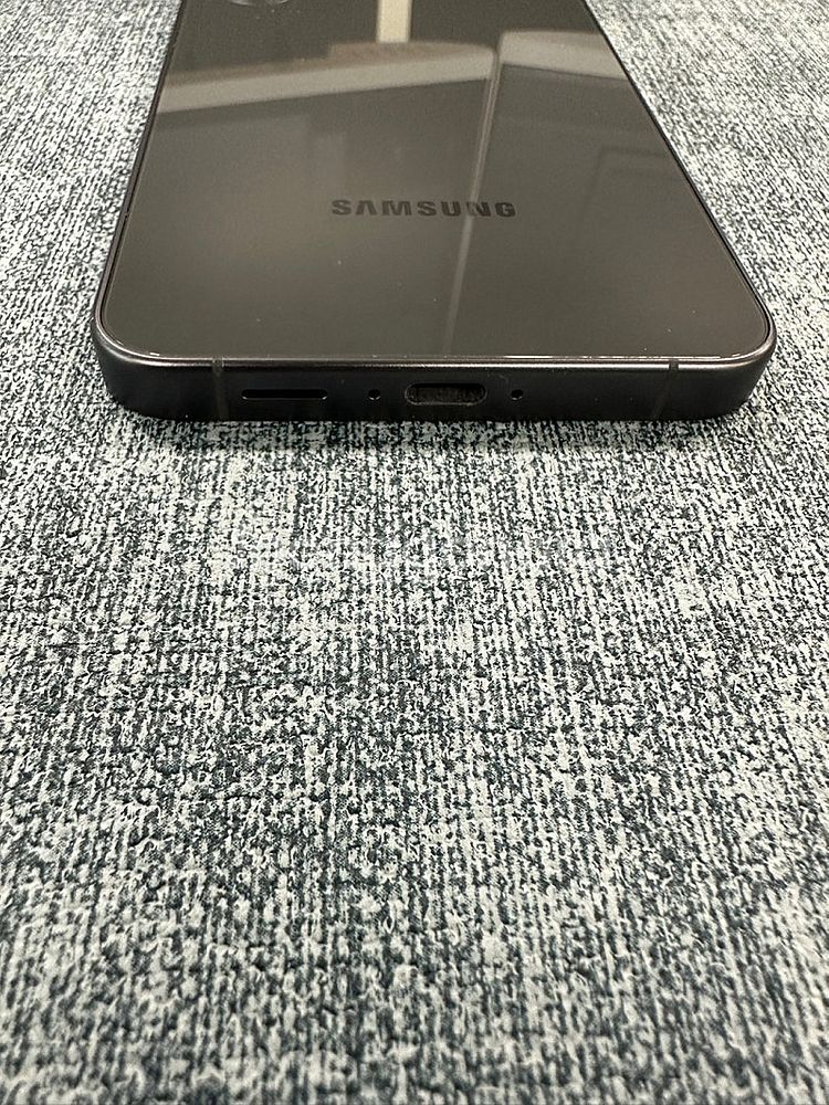 (새상품급) 갤럭시S24FE 256G 블랙 25년 3월...--7