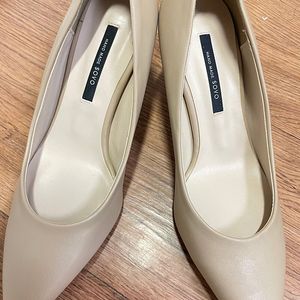 새상품)소보 구두 베이지 하이힐 230