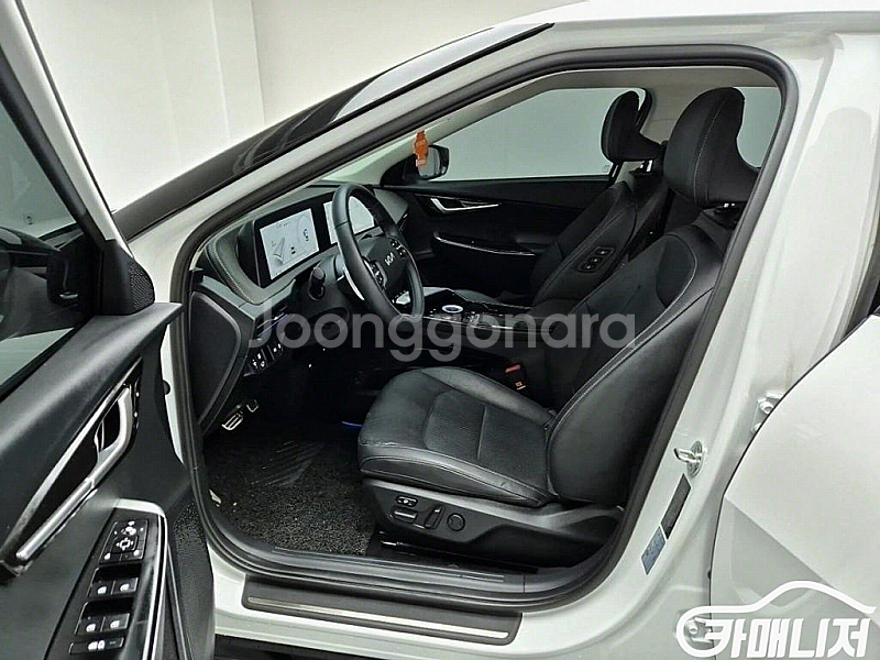 [기아]EV6 롱레인지 어스 (5인승) 2023 년 전기 중고차 전액할부 중고차리스 중고차수출--2