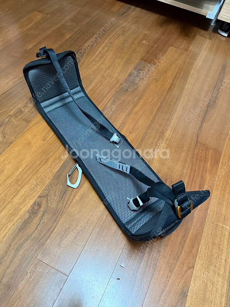 페츨 포디엄츨 포디엄(작업용이나 안전시트 )판매합니다.--5