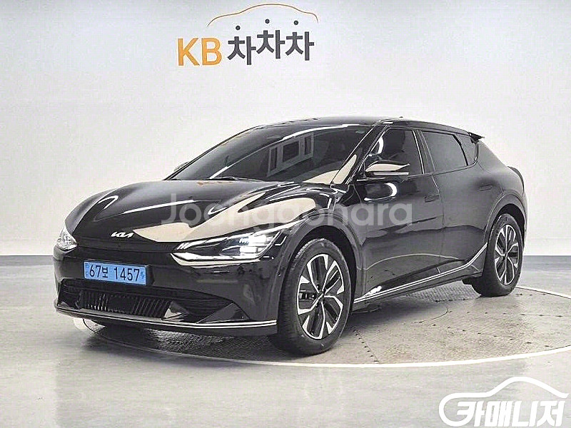 [기아]EV6 롱레인지 AWD 어스 (5인승) 2023 년 전기 중고차 전액할부 중고차리스 중고차수출--0