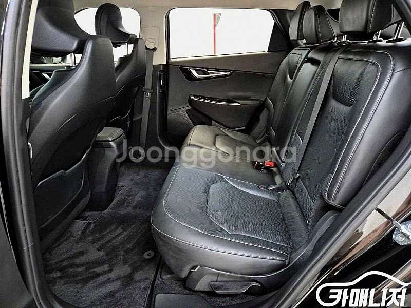 [기아]EV6 롱레인지 AWD 어스 (5인승) 2023 년 전기 중고차 전액할부 중고차리스 중고차수출--3