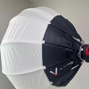 Aputure Lantern 90 어퓨쳐 젬볼 2개 팝니다