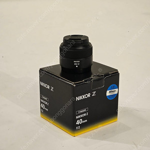무상 서비스 기간 남은 NIKKOR Z 40mm F2 니콘 40mm F2 팝니다
