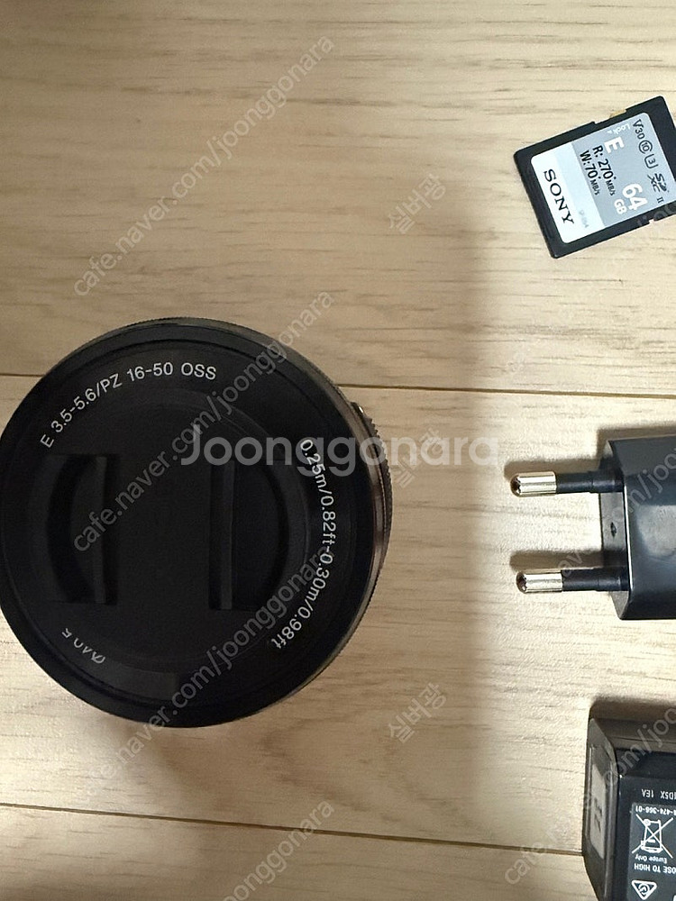 SONY Z- E10 블랙+35mmF1.8 여친렌즈+번들렌즈 + 추가배터리2개! 풀셋트--5