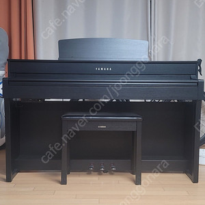 야마하 CLP-645B 디지털피아노 팝니다