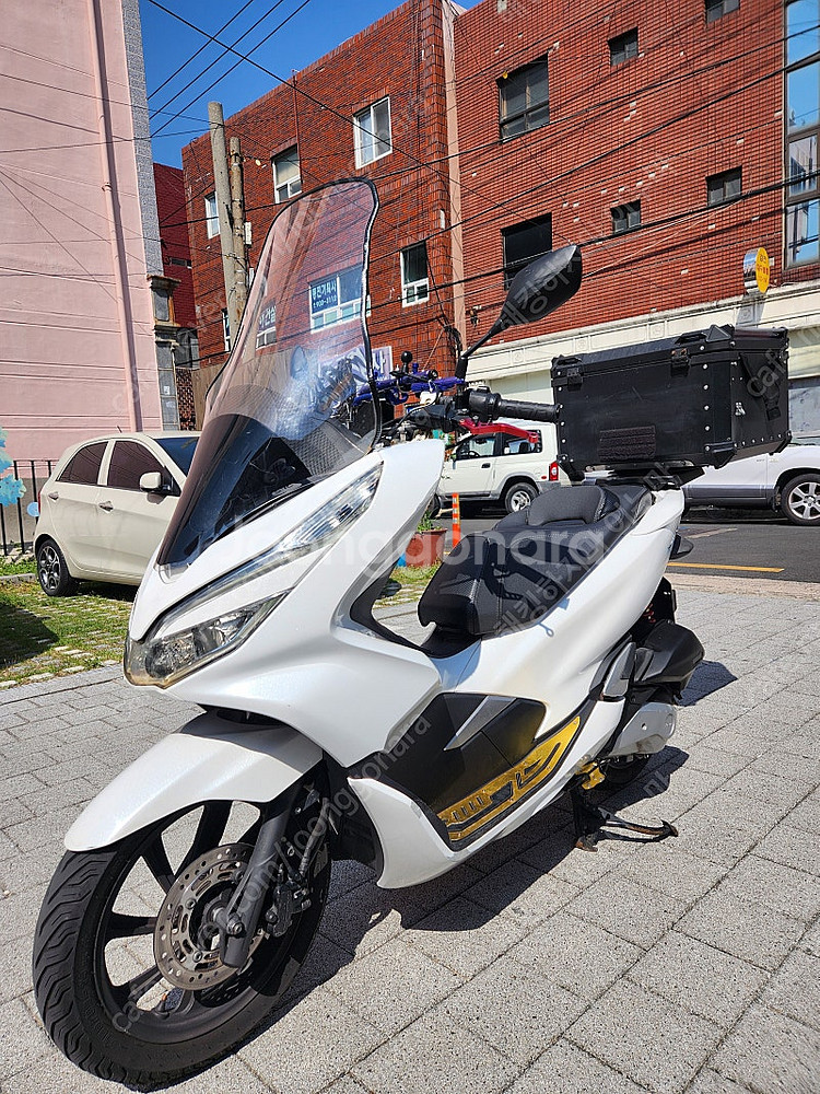 Pcx20년식 팝니다--2