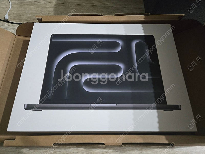 Apple 맥북 프로 14 스페이스 블랙--0