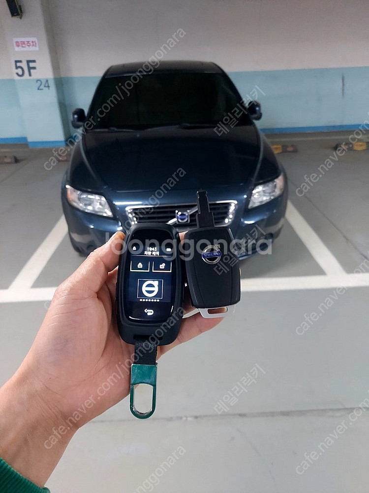 볼보 XC40, XC60, XC90, S60, S90,...--0