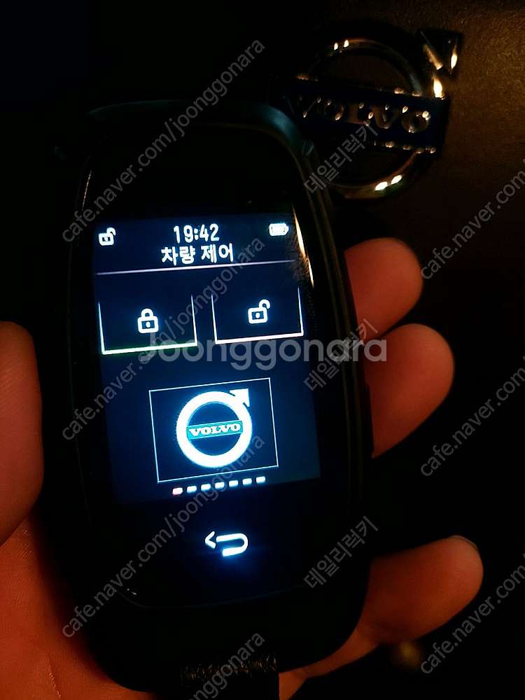 볼보 XC40, XC60, XC90, S60, S90,...--5
