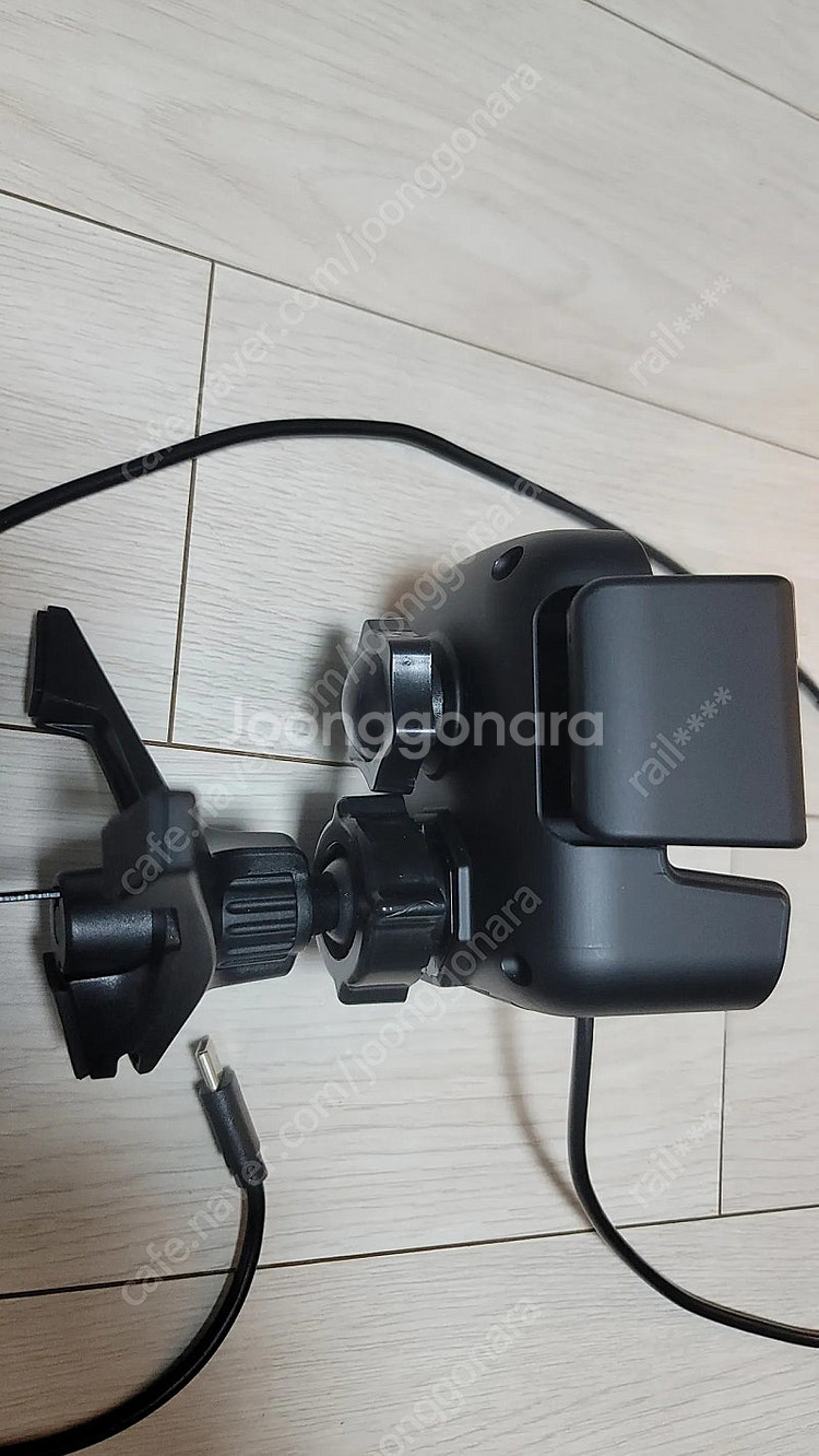 자동차 핸드폰 충전거치대--0