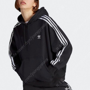 새상품) 아디다스 후드티. M-L사이즈.택포 35,000원. 여성 후드티. 3S OS HOODIE. 3스트라이프 오버사이즈 후디. 봄 후드티.봄가을 소재.