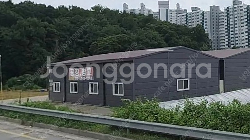 50평창고 통째 드립니다 중고h빔,중고샌드위치판넬,창호...--4