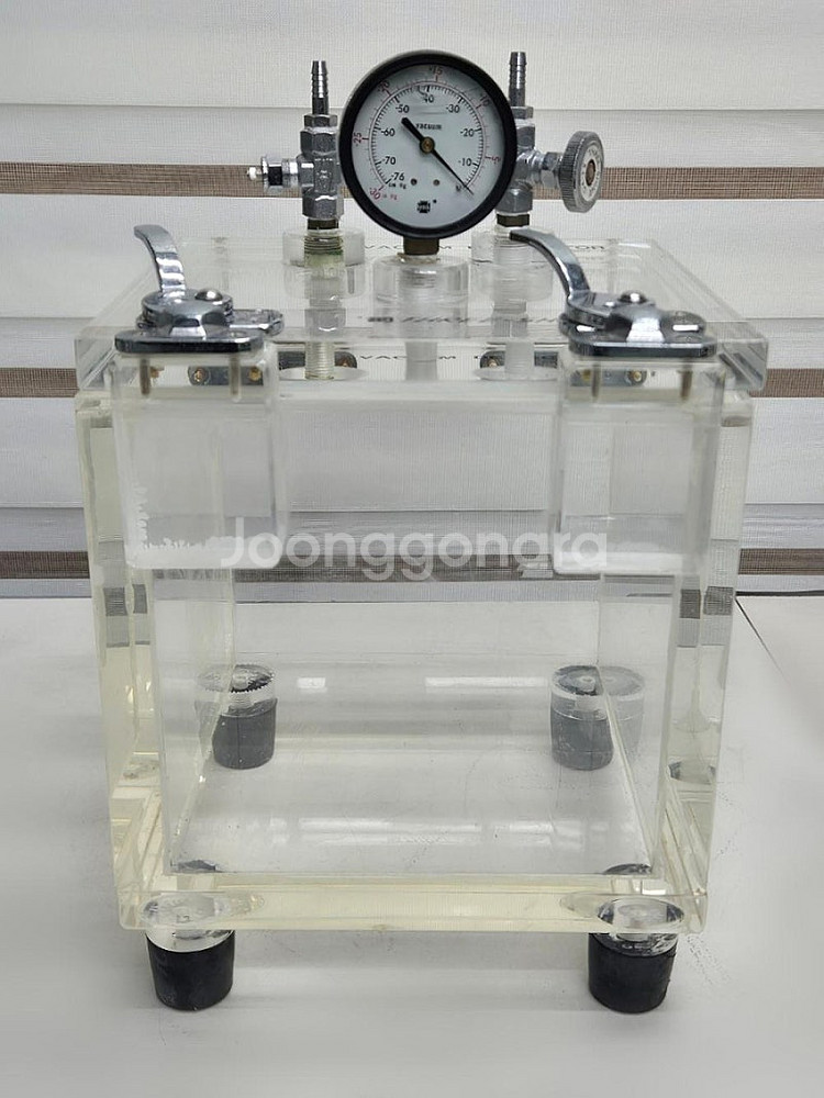THREE SHINE Vacuum Desiccator ...--0