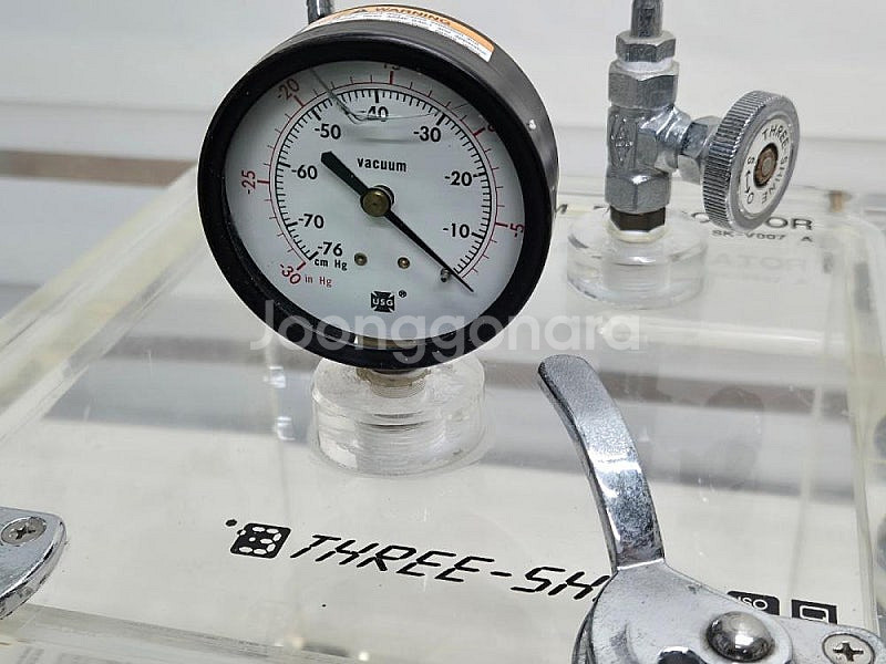 THREE SHINE Vacuum Desiccator ...--1