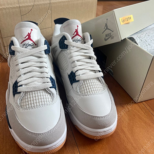 새상품 Nike SB x 에어 조던 4 네이비 DR5415-100 / [사이즈 265]