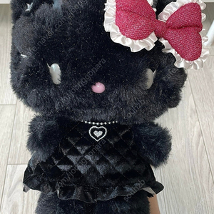 산리오 헬로키티 악마 인형 판매합니다.