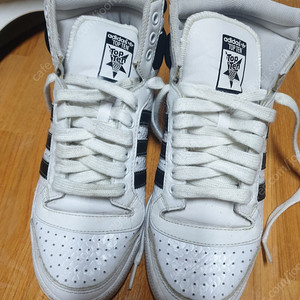 아디다스 탑텐 운동화 245~250 판매합니다