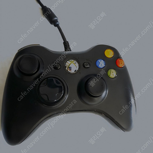 xbox 엑스박스 360 유선 컨트롤러 팝니다.