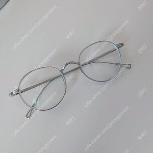 가메만넨 스타일 원형 티타늄안경