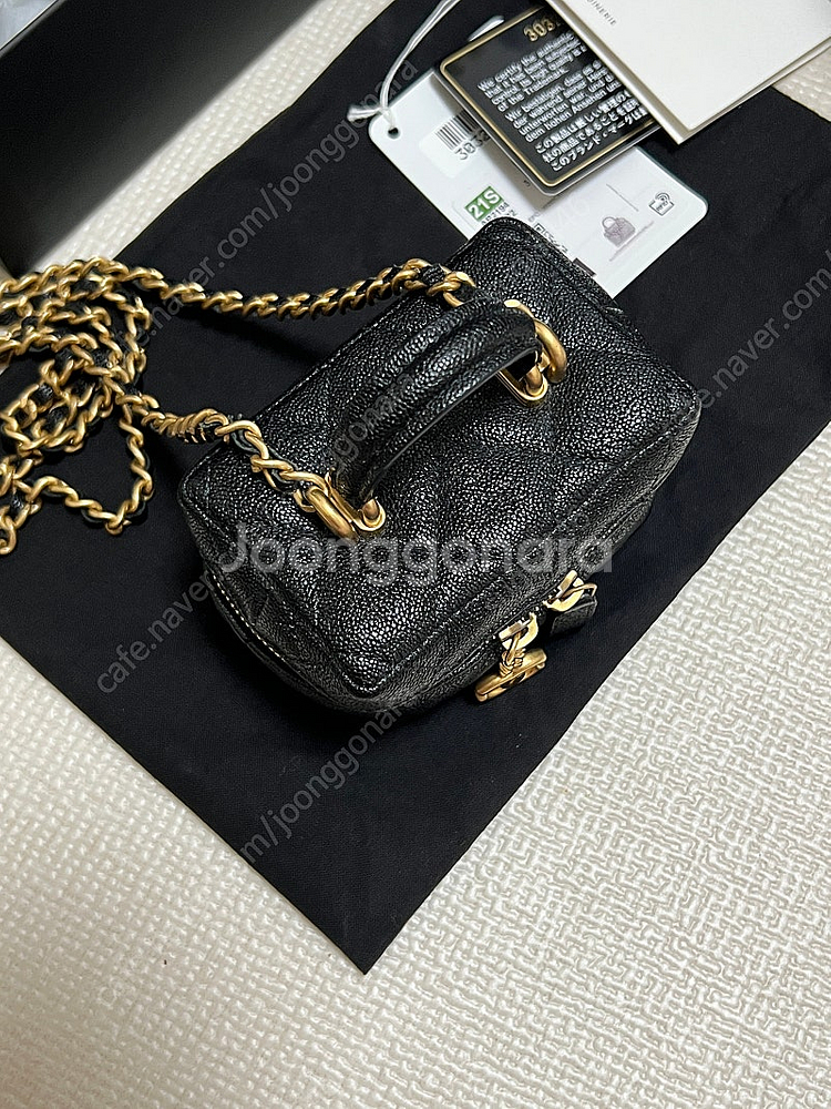 샤넬 탑핸들 미니 베니티백 AP2194 공방컬렉션 시즌백(새상품급)--1