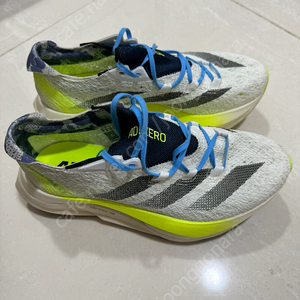 아디다스 스트렁 x2(런닝화, 250사이즈)