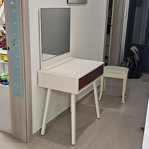 모니카 원목다리 화장대(와이드 거울) 의정부 민락동 직거래 40,000원에 판매합니다