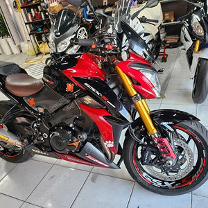스즈끼 GSX-S1000 상태최상 짧은키로수18년22000 (대차가능)