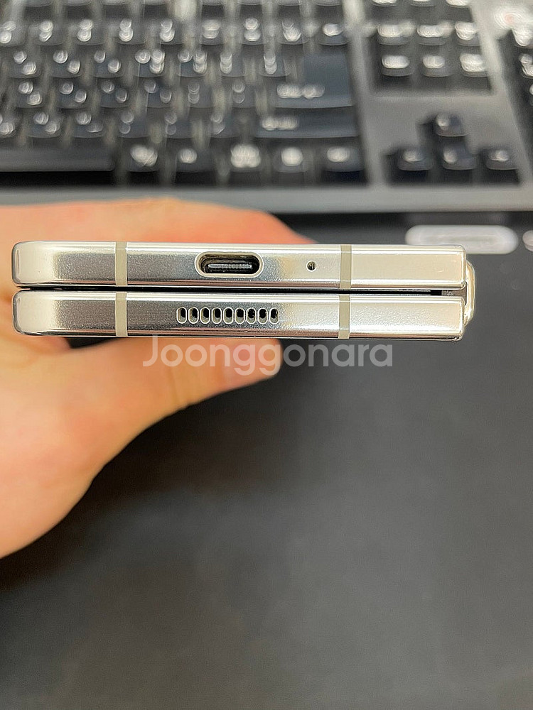 갤럭시Z폴드5 크림 512GB 가성비좋은 중고55만팝니...--5