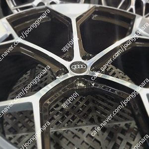 아우디 A7 전용 뉴RS7 퍼포먼스 스타일 FORGED 22인치 신품휠