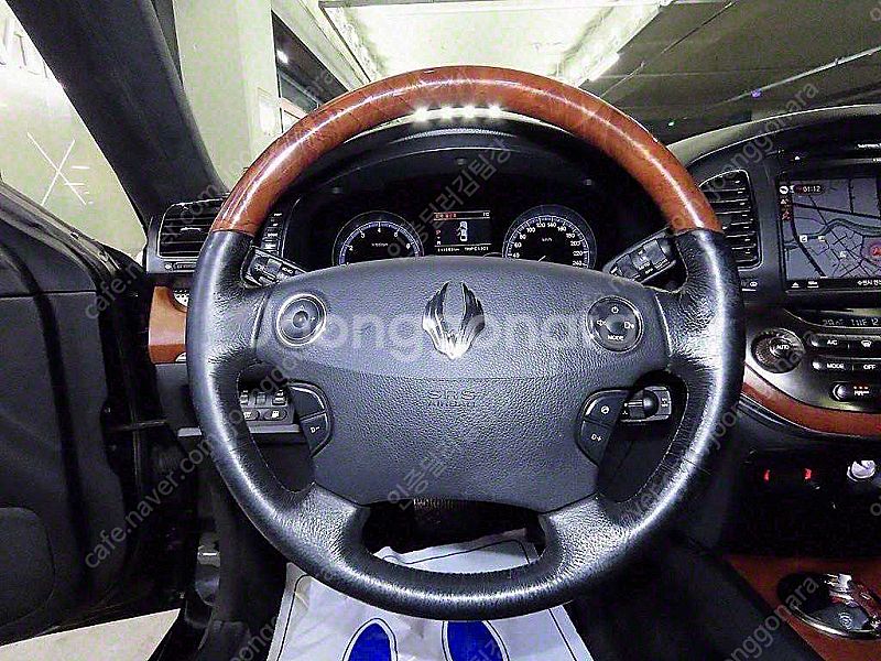 KG모빌리티(쌍용) 뉴체어맨W 가솔린 2WD V8 50...--7
