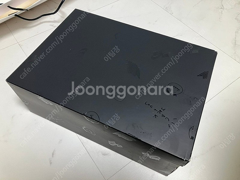 에어조던 1 로우 트래비스 스캇 블랙팬덤--0