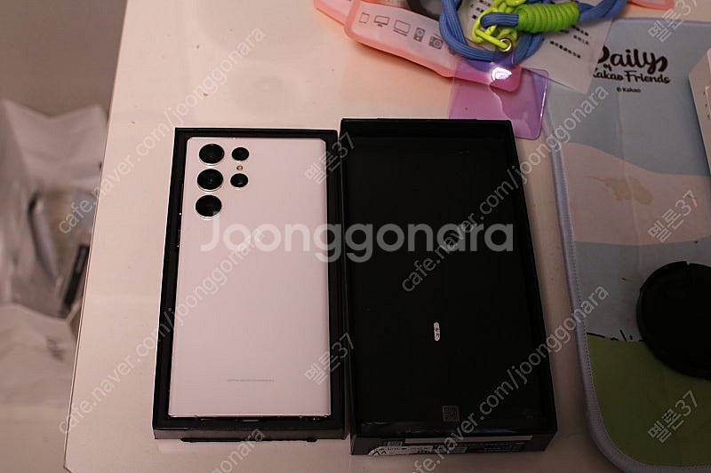 삼성 갤럭시 울트라 s22 512기가 화이트 판매합니다...--6