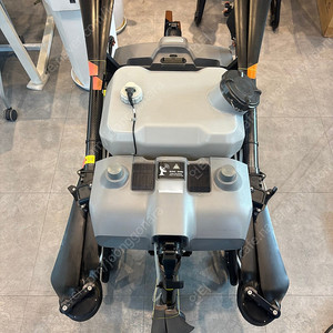 DJI T30 농업용드론 중고 판매 ( 기체, 충전기, 입제기(새상품), 배터리 6개 구성)