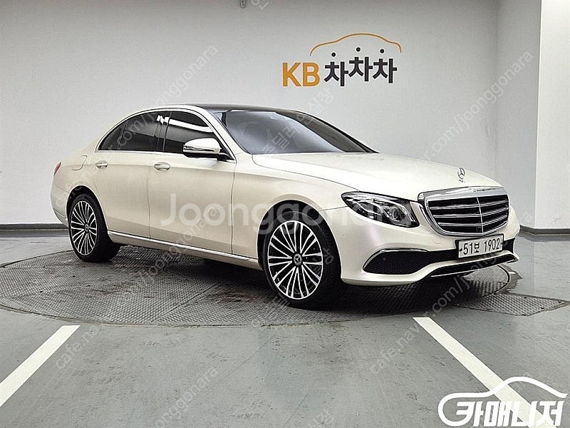 [벤츠]E-클래스 W213 E220d 4MATIC 익스...--2