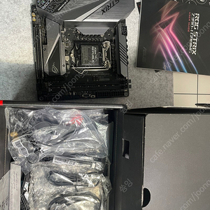 asus z390i i7 8700 램 16g 일괄 판매합니다