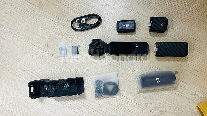 오즈모 포켓3 콤보 + 리프레시케어 2년--1