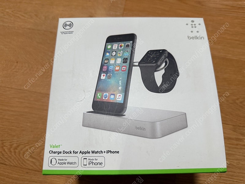 미사용 벨킨 Valet Charge Dock F8J183 거치대 충전기 팝니다