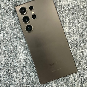 갤럭시S24울트라 256G 블랙 24년 5월개통 무잔상 79만원 판매해요