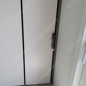 LG전자 김치냉장고 오브제컬렉션 Z321AA3C 모델입니다 ​