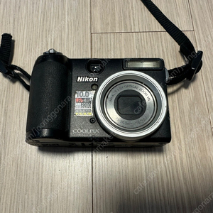 니콘 , 후지 , 올림푸스 디카 여러대 판매합니다.